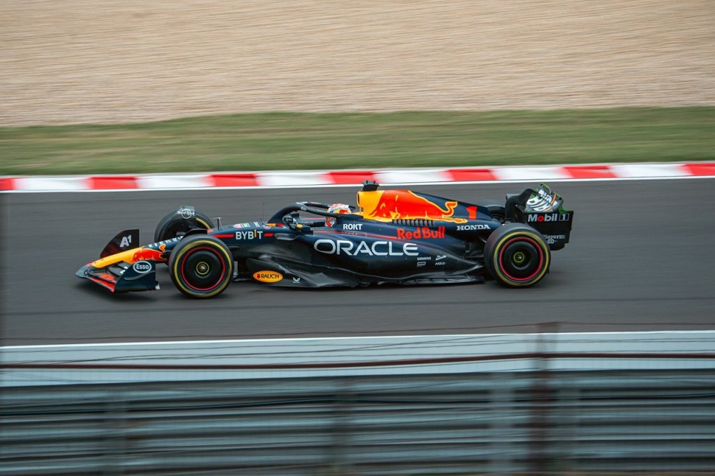 Vitória Surpreendente da McLaren: Análise do Novo Pacote de Atualizações na Fórmula 1